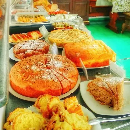 فندق ديزيريه 2*