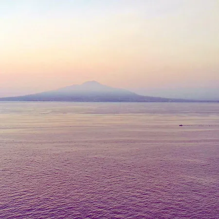 Desiree Otel Sorrento