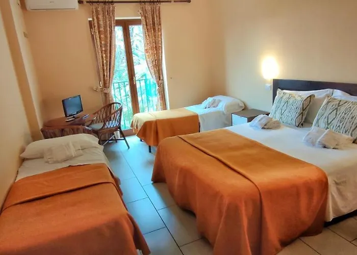 Desiree Hotel Península Sorrentina