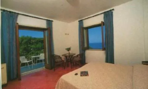Desiree Otel Sorrento