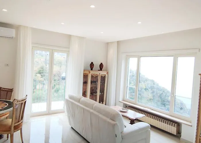 Desiree Hotel Península Sorrentina